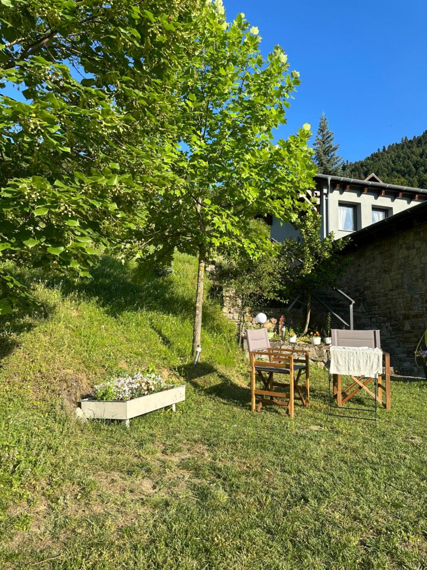 Little Garden Cabin Perivolaki Bagian luar foto